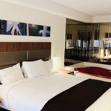Travelodge By Wyndham Niagara Falls Lundys Lane Exteriér fotografie