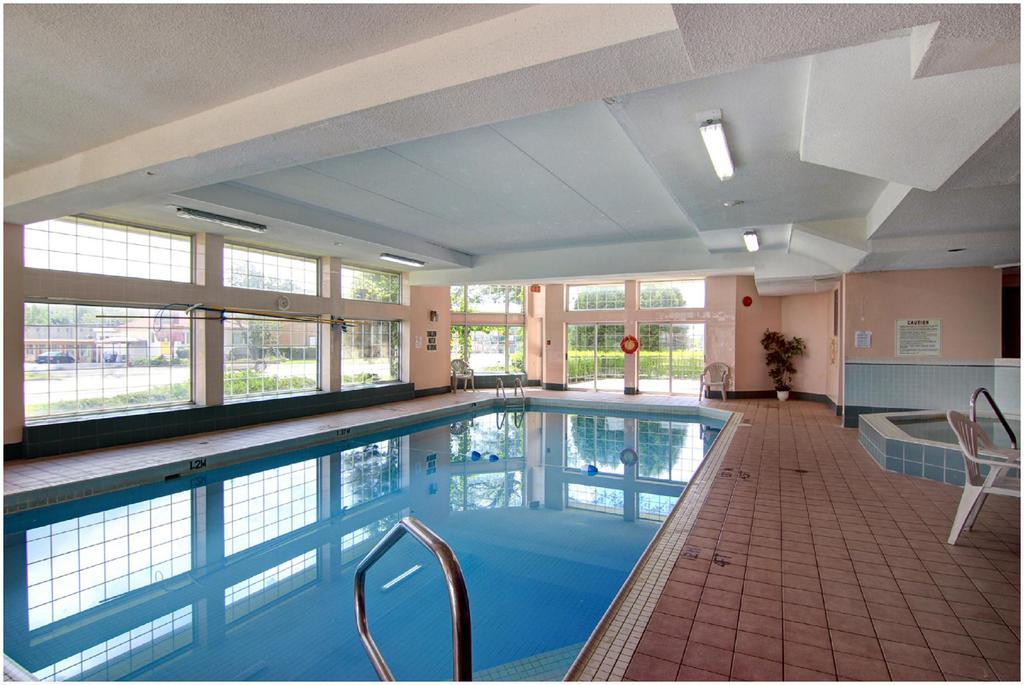 Travelodge By Wyndham Niagara Falls Lundys Lane Exteriér fotografie