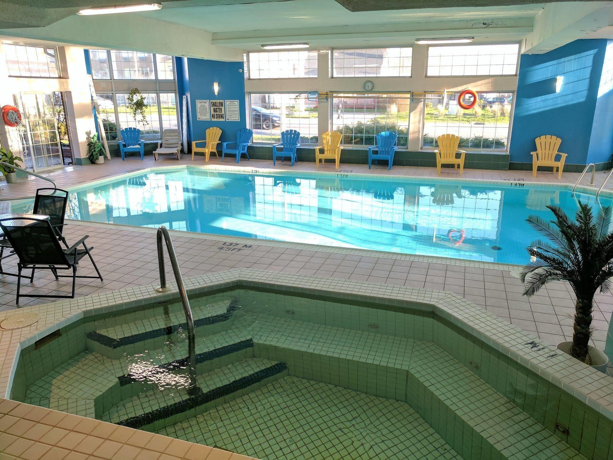 Travelodge By Wyndham Niagara Falls Lundys Lane Exteriér fotografie