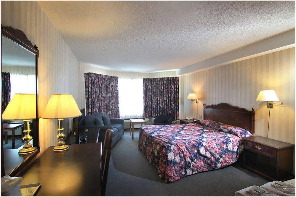 Travelodge By Wyndham Niagara Falls Lundys Lane Exteriér fotografie